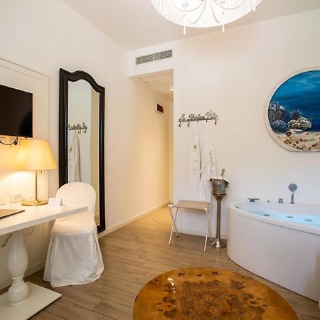 Rimini Suite Hotel Esterno foto