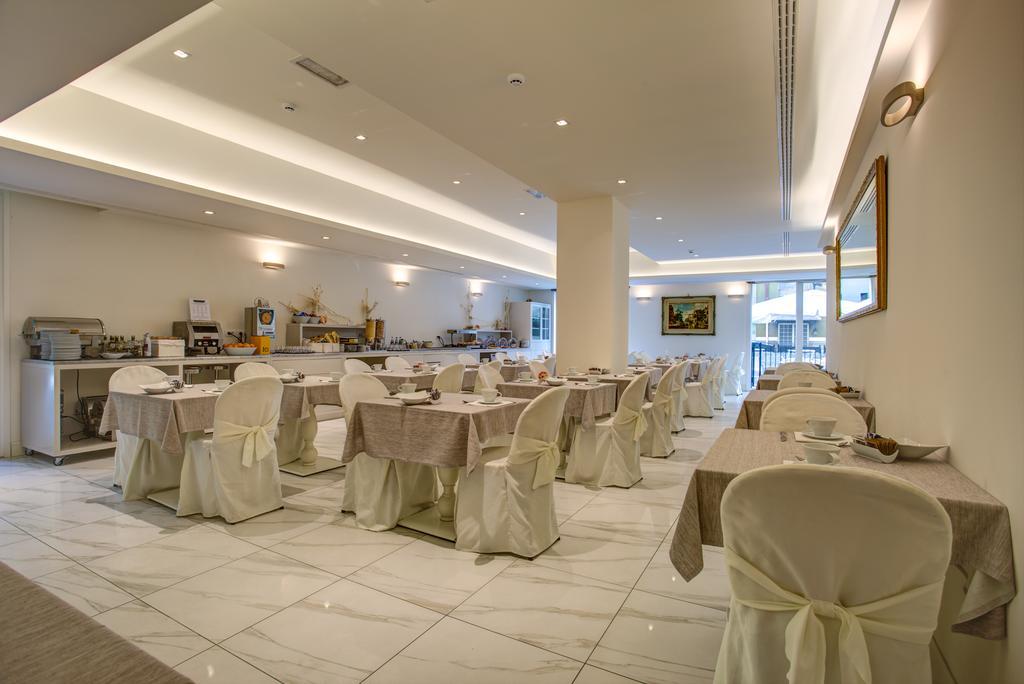Rimini Suite Hotel Esterno foto