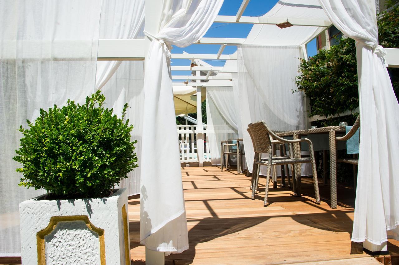Rimini Suite Hotel Esterno foto