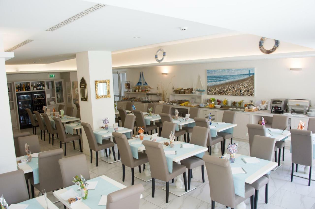 Rimini Suite Hotel Esterno foto